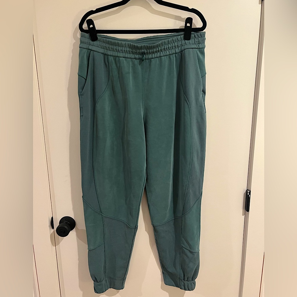 Lululemon Jogger Sweatpants Green Jasper